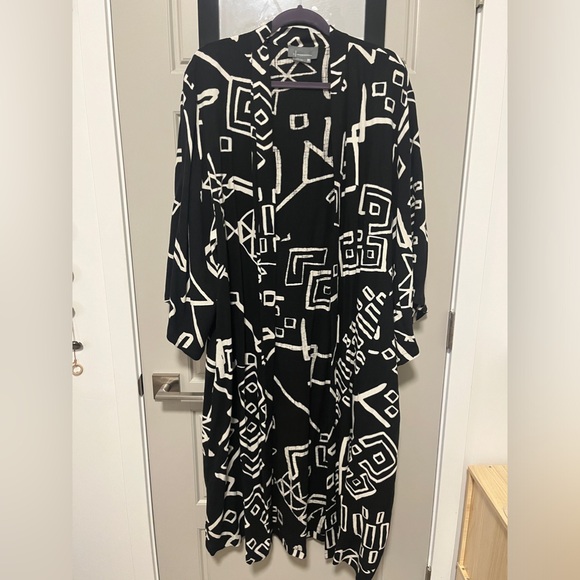 Anthropologie Kimino Inspired Long Sleeve Graphic Duster One Size Linen Blend - Picture 5 of 8